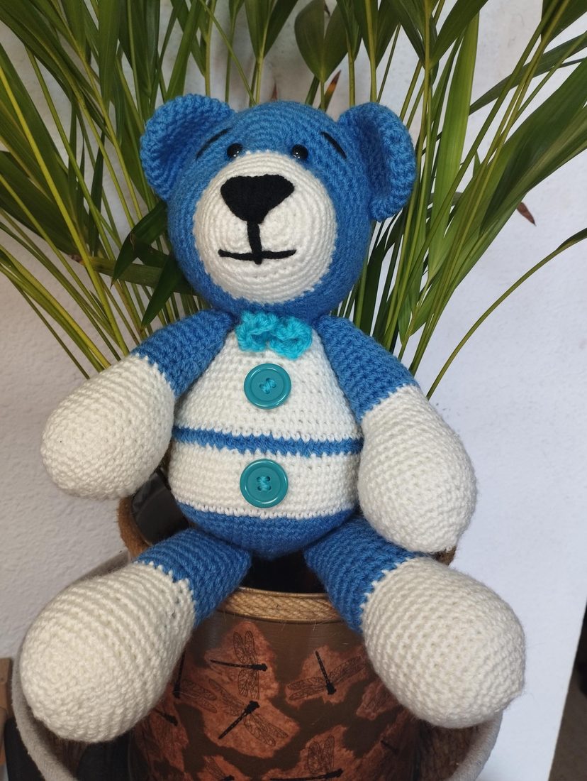 Blue Teddy